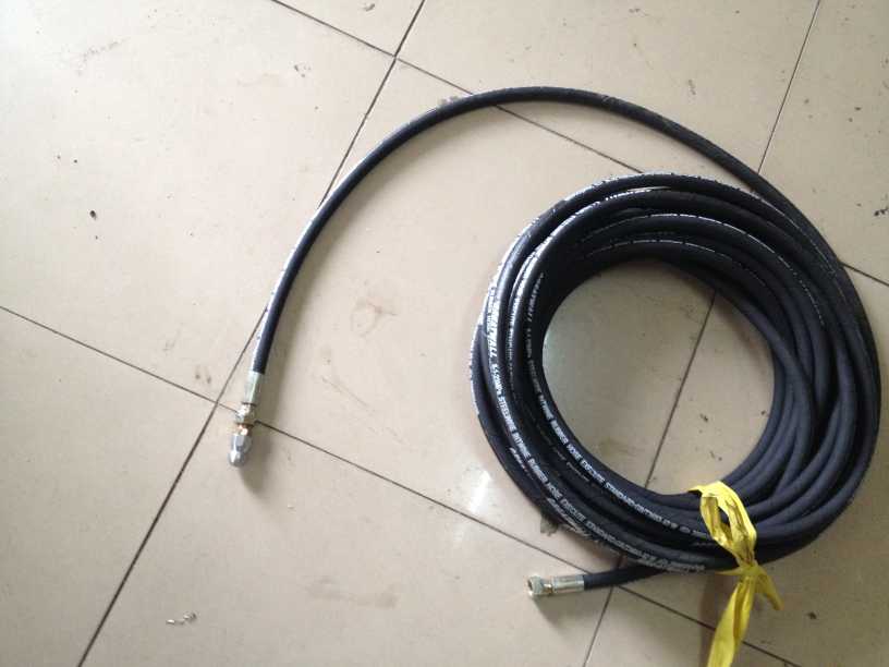 高壓管道疏通機(jī)的高壓管